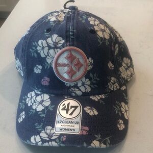 '47 Pittsburgh Steelers Navy Floral Cap